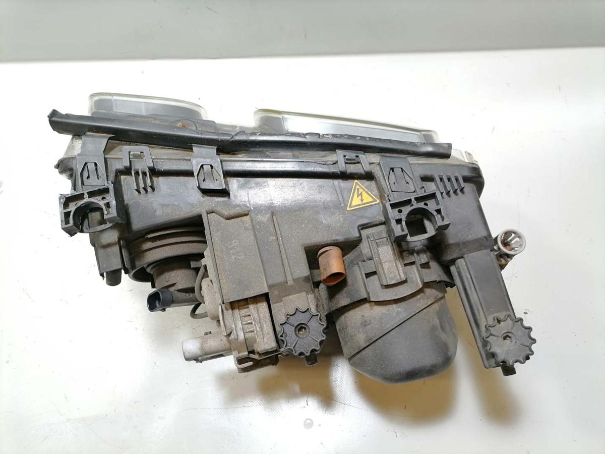 BMW 3er E46 Compact original Xenonscheinwerfer rechts Bj.2003